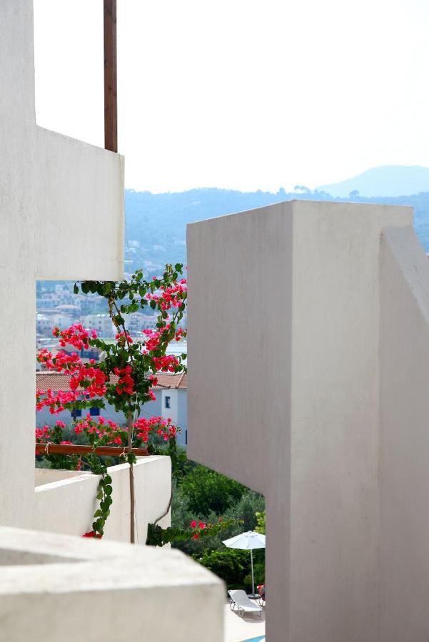 Skopelos Summer Homes ภายนอก รูปภาพ